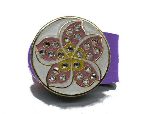 Hibiscus golf ball marker on a Purple InfusenClip™