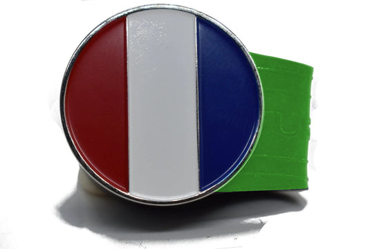 French Flag golf ball marker on a Green InfusenClip™