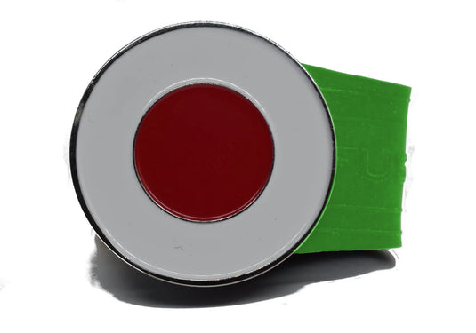 Japanese Flag golf ball marker on a Green InfusenClip™