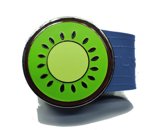 Kiwi golf ball marker on a Blue InfusenClip™