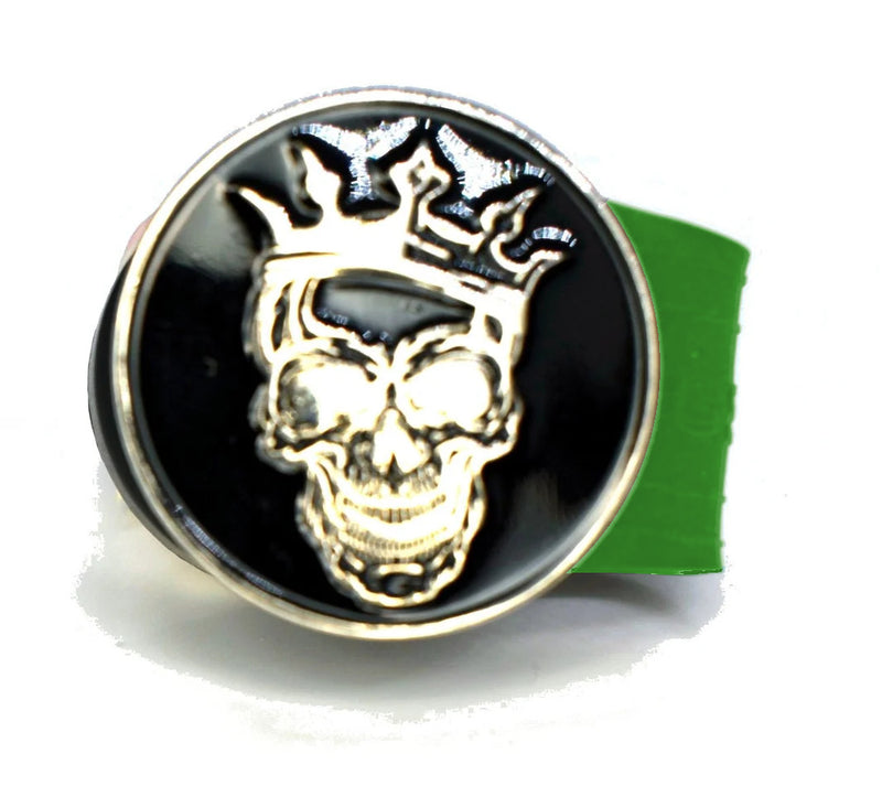 Load image into Gallery viewer, Skull with Crown golf ball marker on a Green InfusenClip™

