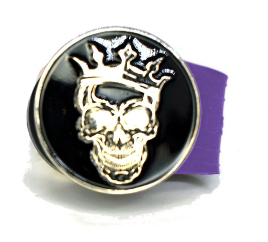 Skull with Crown golf ball marker on a Purple InfusenClip™